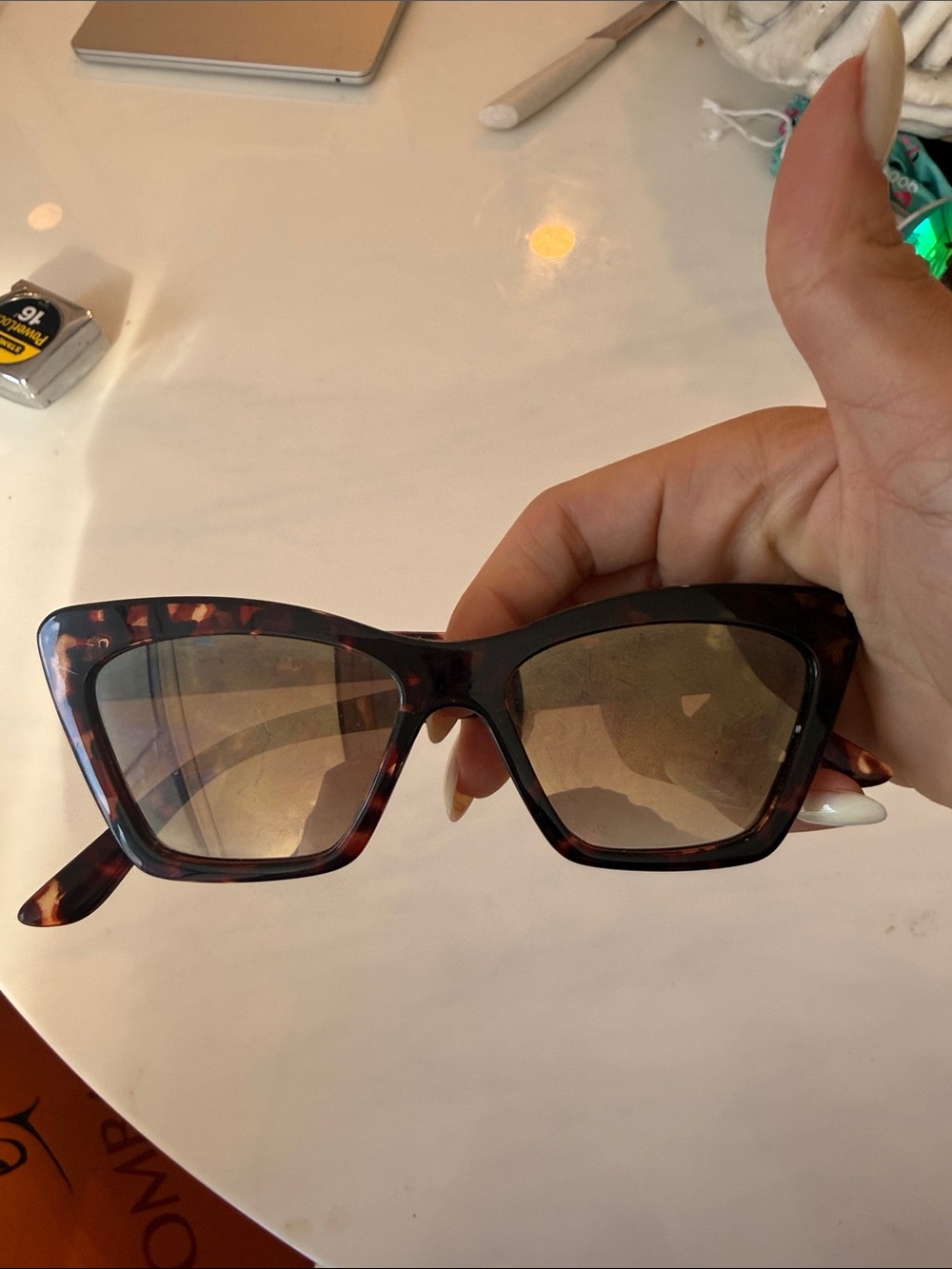 Vince Camuto Tortoise Cat Eye Sunglasses Brown Gradient Lenses